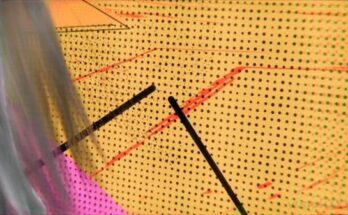 gwen-and-miles-trying-new-things-together-visualoos-spider-verse.jpg